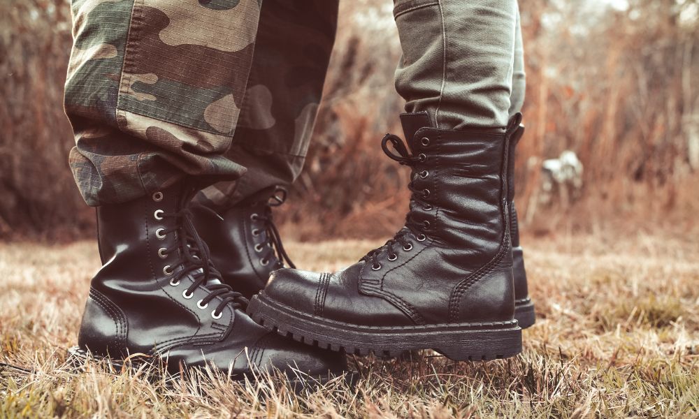 Pros and Cons of Being in a Dual Military Marriage